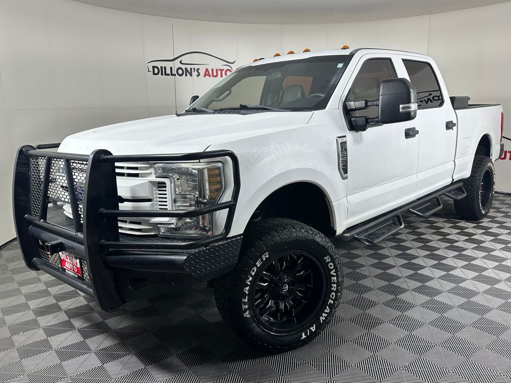 2019 Ford F-250 XL 4x4 Crew Cab 8' Box's photo