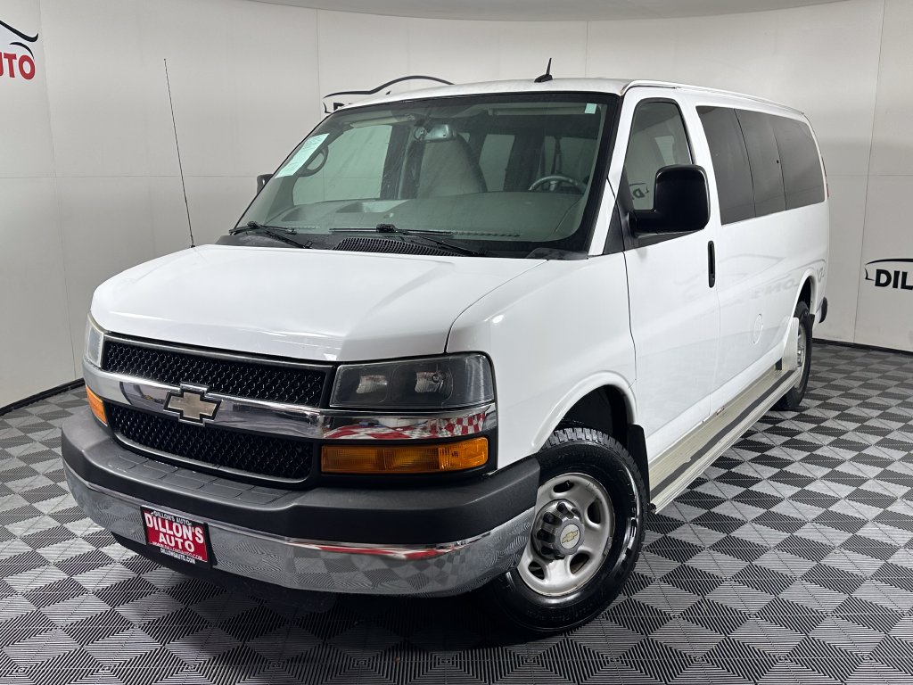 2015 Chevrolet Express Passenger