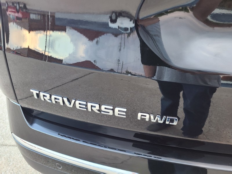 2023 Chevrolet Traverse Premier SUV Fairbury NE Riverside Chevrolet